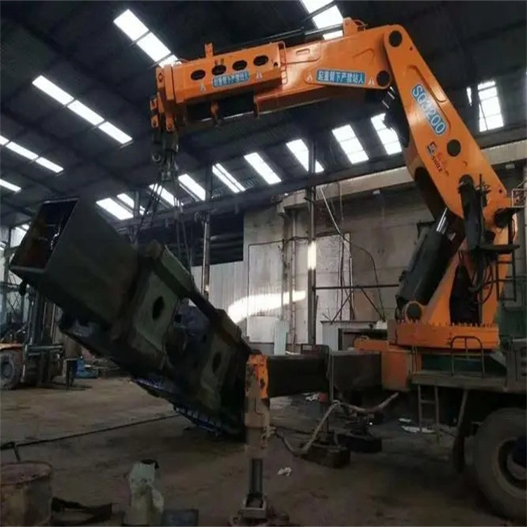 江油200吨折臂吊出租