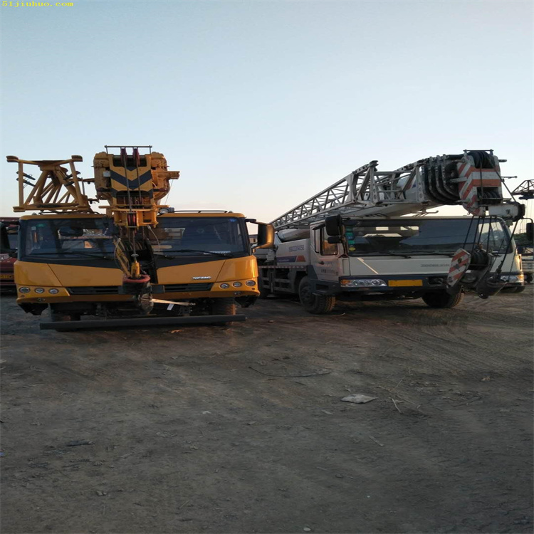 江油吊车吊挖机正确办法